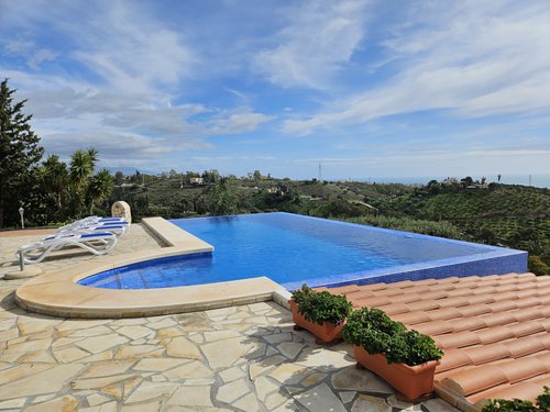 Infinity Pool1.jpg